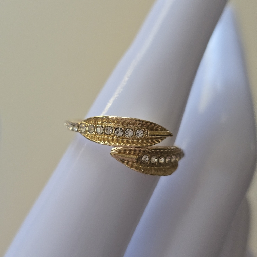 Gold Leaf Wrap Ring with Crystal Accents Size 8